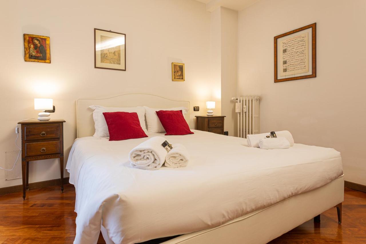 Flower Apartment - Royal Welcome Verona Eksteriør billede